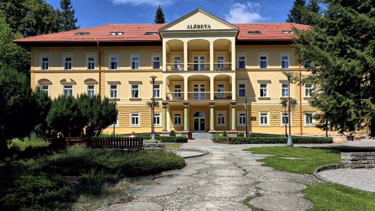 Hotel ALŽBETA***