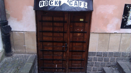 ROCK CAFE