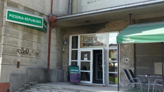 Pizzeria Republika